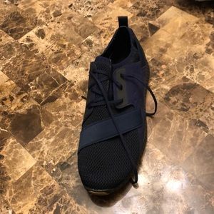 Under armor tennis shoes